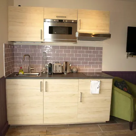 Argyle Lodge Apartment